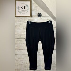 FINAL DROP! Tek Gear drytek black workout Capri leggings